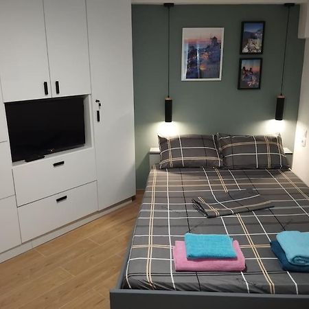 Nektar Cosy Apartment In City Centre アテネ エクステリア 写真